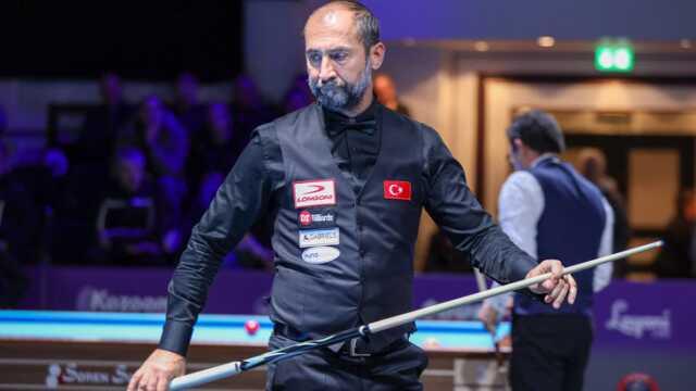 Yıllar ondan hiç bir götürmüyor! Semih Saygıner, PBA Bilardo Ligi'nde şampiyon oldu Yıllar ondan hiç bir götürmüyor! Semih Saygıner, PBA Bilardo Ligi'nde şampiyon oldu