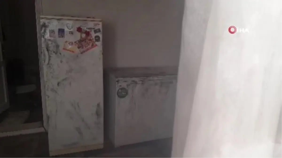 İzmir'deki katliamda şok detay: Öldürdüğü kişilerin telefonları satıp dondurucu almış