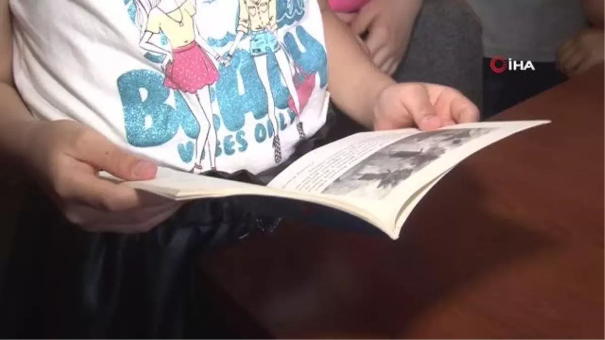 Koca yürekli çocuklar kitap yazıp gelirini deprem bölgesine bağışladılar