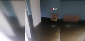 Saltukova'da depremzedelerin evleri sular altında kaldı
