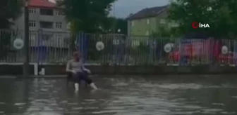 Zonguldak'ta Şiddetli Yağmur Sonrası Yollar Sular Altında Kaldı