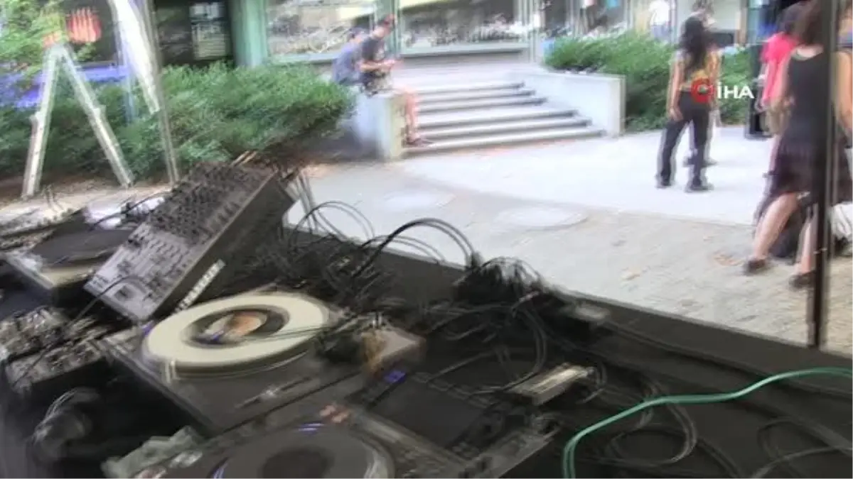 Berlin'de Fete de la Musique müzik şöleni