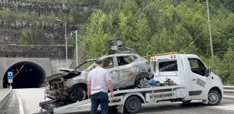 Bolu'da seyir halindeki otomobilde çıkan yangın söndürüldü