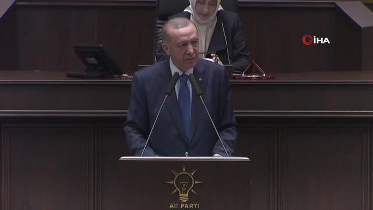 Cumhurbaşkanı Erdoğan: 'Ezici bir çoğunlukla milletimizin güvenine ve teveccühüne bir kez daha hem de tartışmasız bir şekilde mazhar olduk'
