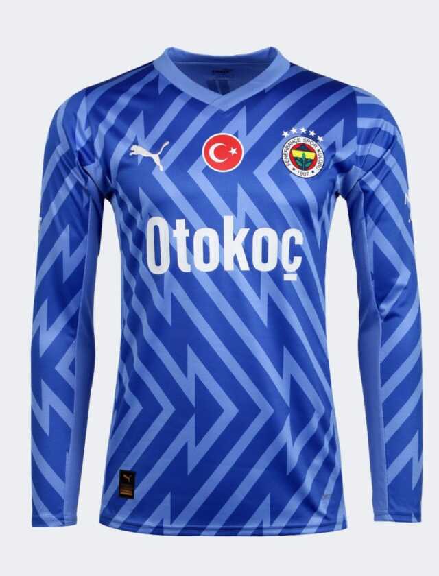 Fenerbahçe'nin yeni forması kafaları karıştırdı! Herkes farklı bir renk söylüyor