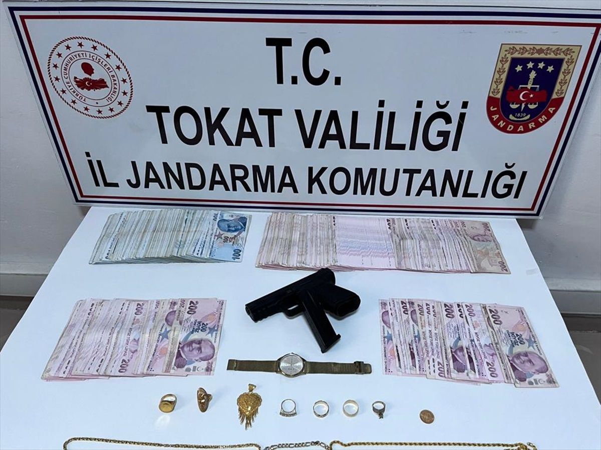 Tokat'ta evden hırsızlık yapan 3 şüpheli Kırıkkale'de yakalandı