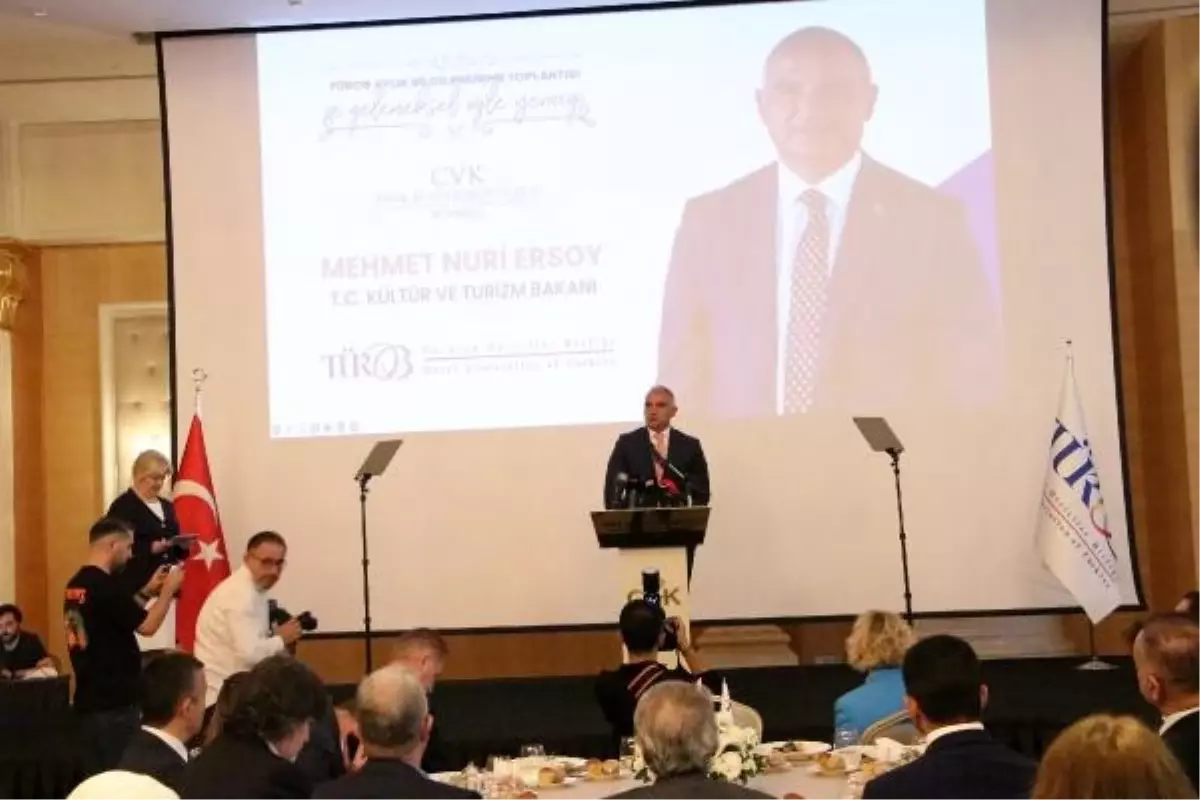 Turizm Bakanı Ersoy: 2023 turizm hedeflerimizi koruyoruz