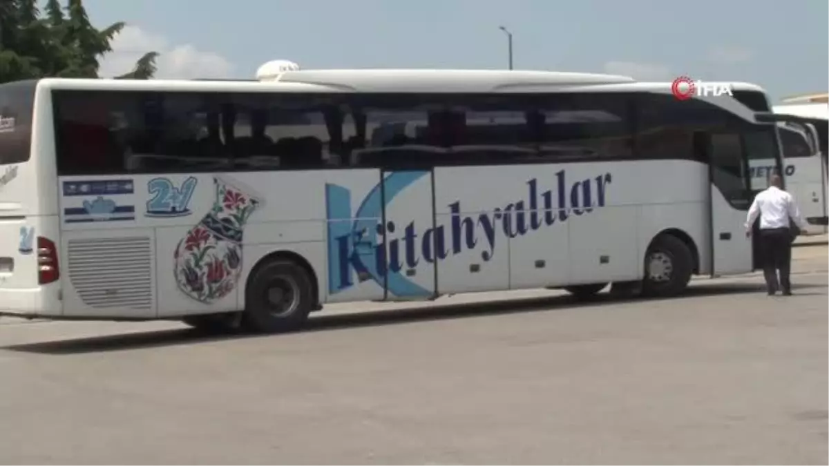 Bursa Otobüs Terminali'nde bayram yoğunluğu