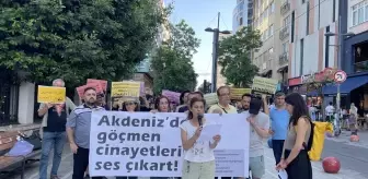 Kadıköy'de düzensiz göçmen ölümlerine dikkat çeken eylem