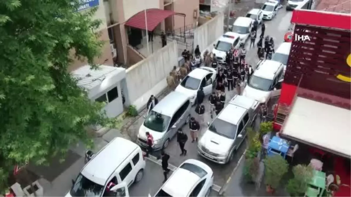 'Kukla' operasyonunda odunluğa saklanan silahlar ele geçirildi