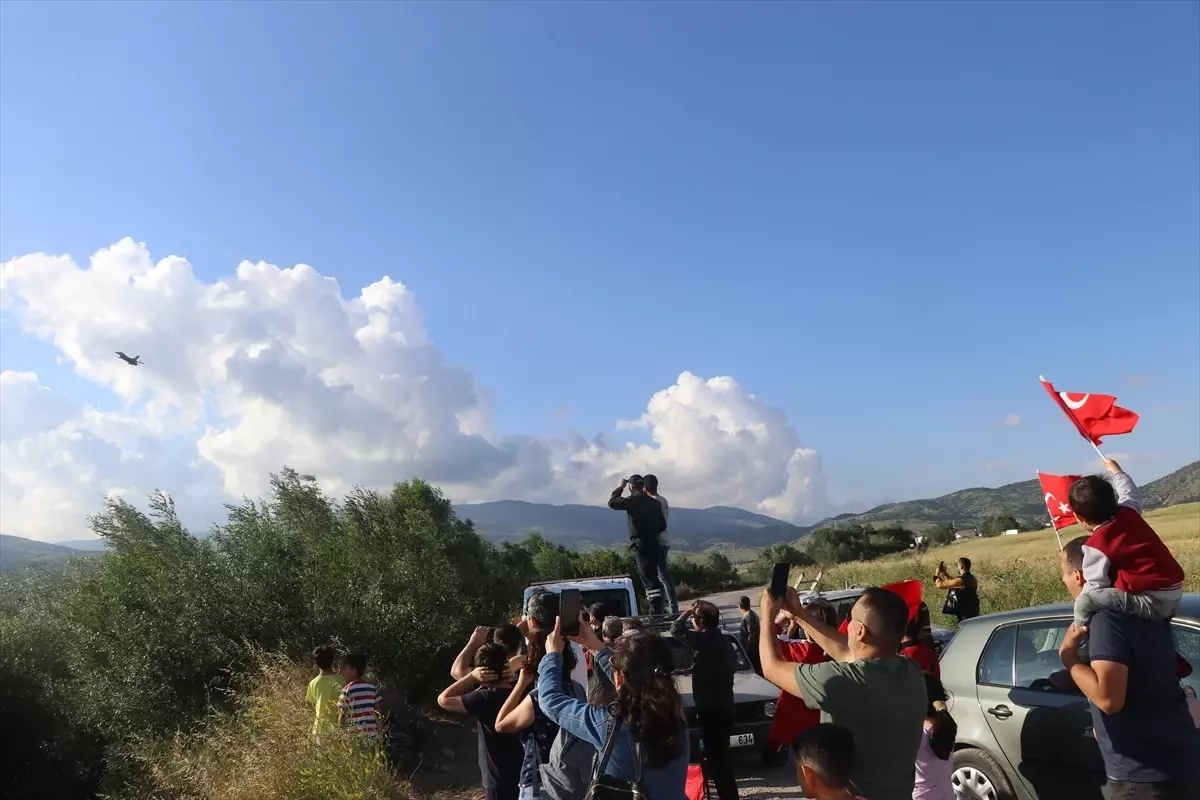 SOLOTÜRK, Amasya'da gösteri yaptı