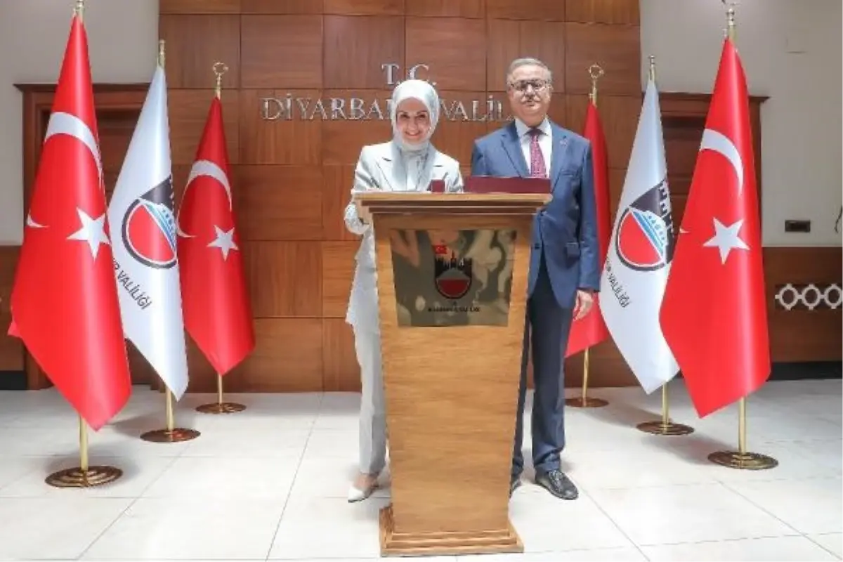 Aile ve Sosyal Hizmetler Bakanı Diyarbakır'da
