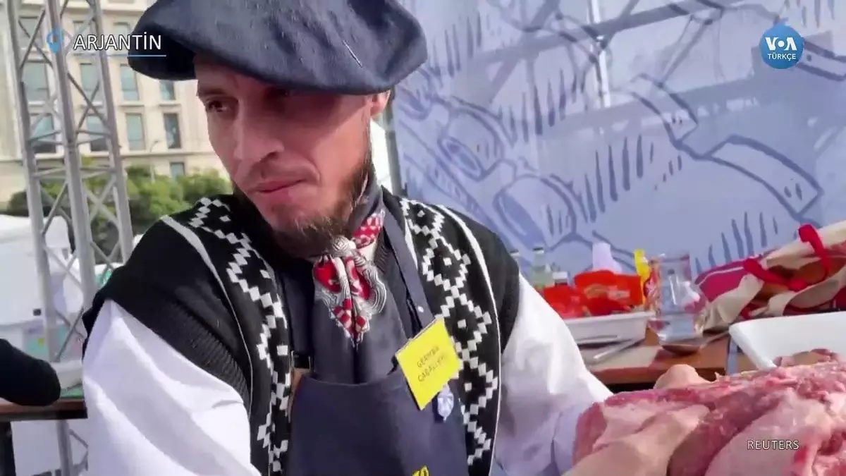 Arjantinli ızgara ustaları başkent Buenos Aires'teki yarışmada hünerlerini sergiledi