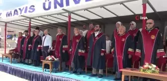 OMÜ İlahiyat Fakültesi 277 Mezun Verdi