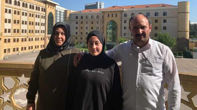 LGS'den 500 tam puan alan Elif Buse Kemerkaya, başarısının sırrını anlattı: Okul dışında günde 3-4 saat çalıştım LGS'den 500 tam puan alan Elif Buse Kemerkaya, başarısının sırrını anlattı: Okul dışında günde 3-4 saat çalıştım