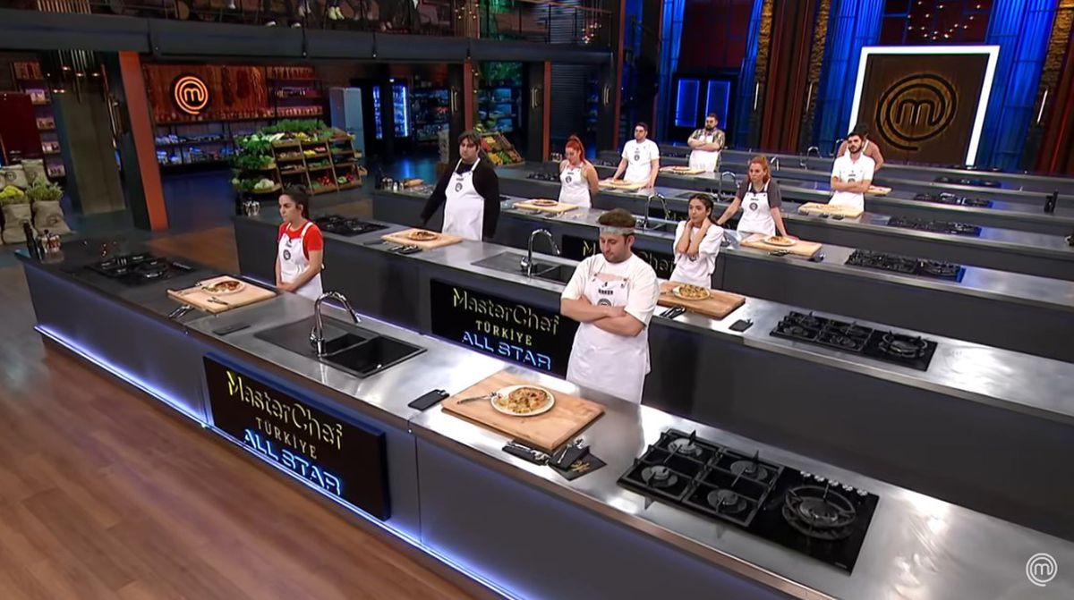 Masterchef ana kadroya giren 9. yarışmacı kim oldu? 23 Haziran 2023 Masterchef ana kadroya kim dahil oldu? Ana kadroya giren dokuzuncu isim kimdir?