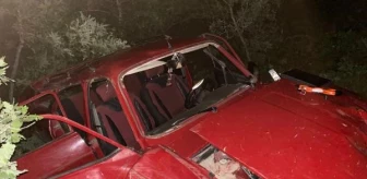 Amasya'da Otomobil Şarampole Devrildi: 1 Ölü, 2 Yaralı