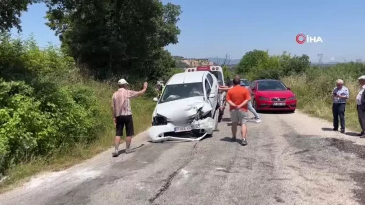 Çan'da iki araç kafa kafaya çarpıştı: 7 yaralı