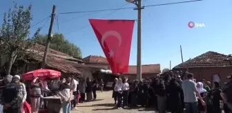 Uşak şehidini son yolculuğuna uğurladı