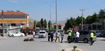 Konya'da Kamyonet ve Motosiklet Çarpıştı: 1 Yaralı