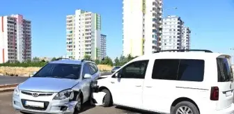 Diyarbakır'da Uyuşturucu Operasyonu: Polis Aracına Çarpan Şüpheli Gözaltına Alındı