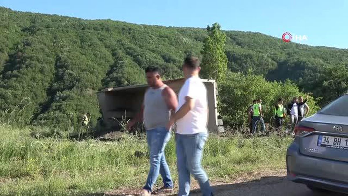 Tokat'ta Otomobil ile Kamyon Çarpıştı: Ölenlerin İsimleri Belli Oldu