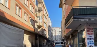 Pendik'te Kaporta Boya Atölyesinde Yangın: 5 Yaralı