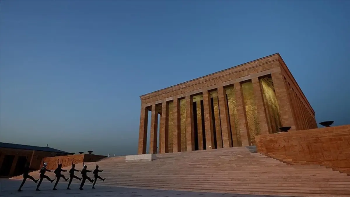 Anıtkabir kaçta kapanıyor? Anıtkabir nerede, hangi ilçede? Anıtkabir bayramda açık mı? Anıtkabir kaçta kapanıyor 2023 bugün?