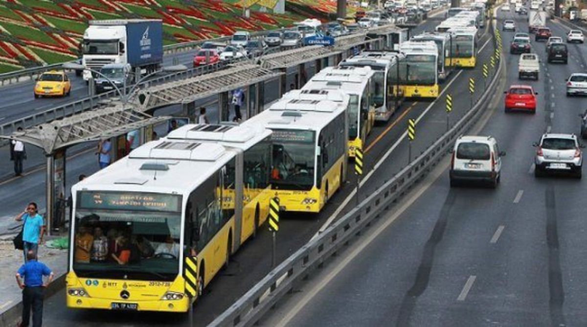 Bayramda otobüsler ücretsiz mi? Bayramda toplu taşıma bedava mı? Bayramda metrobüs, otobüs, vapur, marmaray ücretsiz mi?