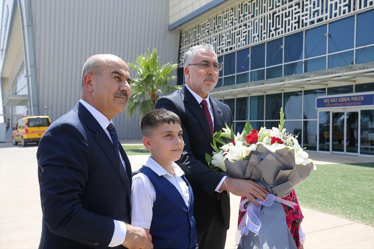 Çalışma ve Sosyal Güvenlik Bakanı Vedat Işıkhan, Mardin'de konuştu Açıklaması