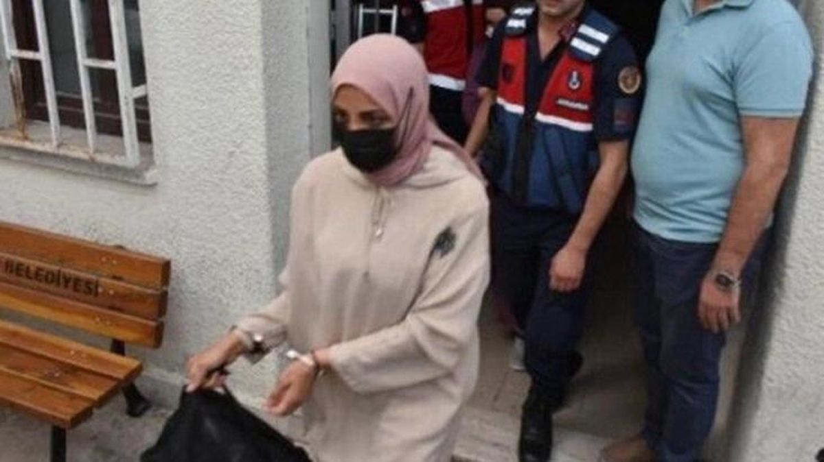 FETÖ soruşturması kapsamında Asiye Gülen ve eşi tutuklandı