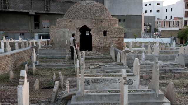 Mezarlığa abdestsiz girilir mi? Abdestsiz mezarlığa gidilir mi? Mezarlık ziyareti abdestsiz yapılır mı? Kabir ziyaretinde abdest alınır mı?
