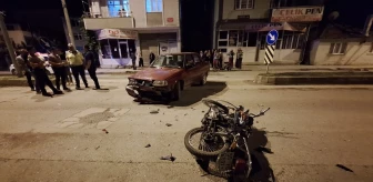 Samsun'da Otomobil ve Motosiklet Çarpıştı: 2 Yaralı