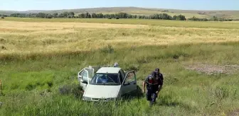 Sivas'ta Otomobil Devrildi: 5 Yaralı