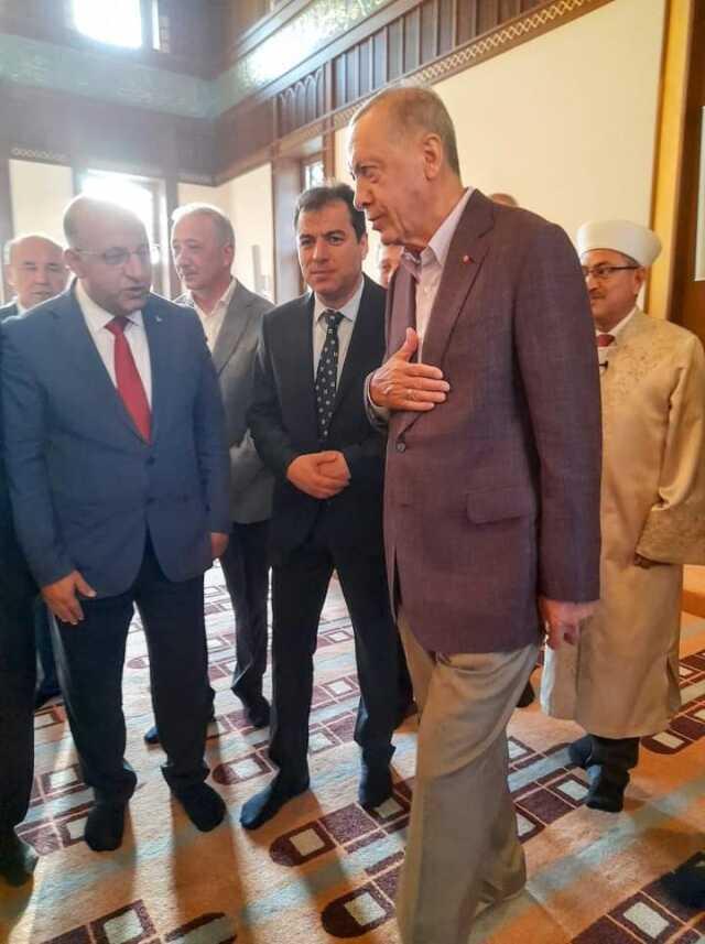 Cumhurbaşkanı Erdoğan Marmaris'te Bayram Namazı Kıldı Cumhurbaşkanı Erdoğan Marmaris'te Bayram Namazı Kıldı