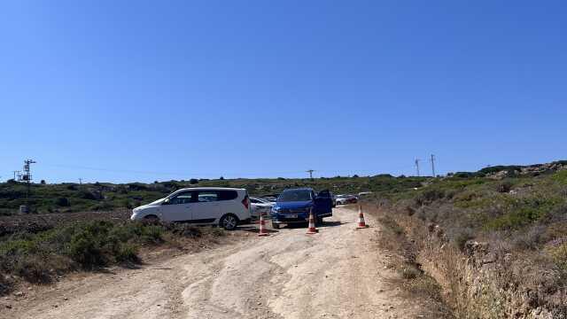 Dünyaca ünlü koyda giriş ücreti krizi! Tarla sahibi tatilcilerden 150 TL istedi, devreye belediye başkanı girdi