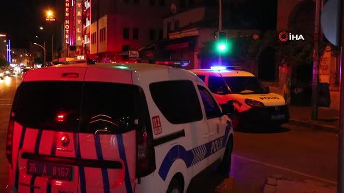 İzmir'de karakol önünde silahlı kavga: 1 ağır yaralı
