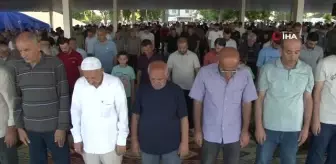 Malatyalılar Bayram Namazı İçin Camileri Doldurdu