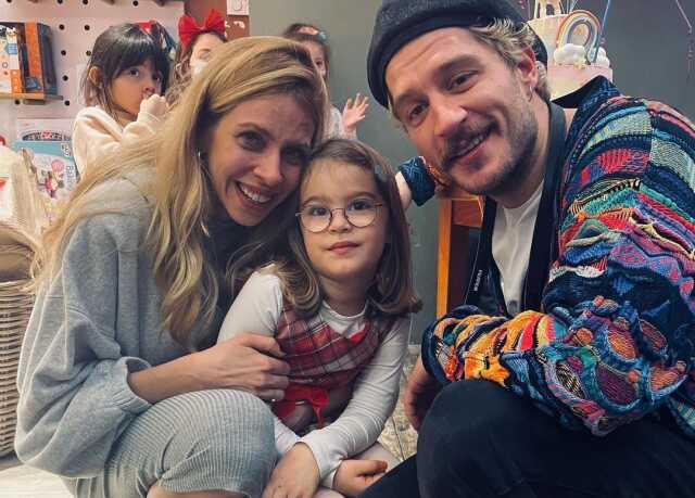 Melis İşiten, Uraz Kaygılaroğlu ile yeniden evleneceği iddiasını yalanladı Melis İşiten, Uraz Kaygılaroğlu ile yeniden evleneceği iddiasını yalanladı