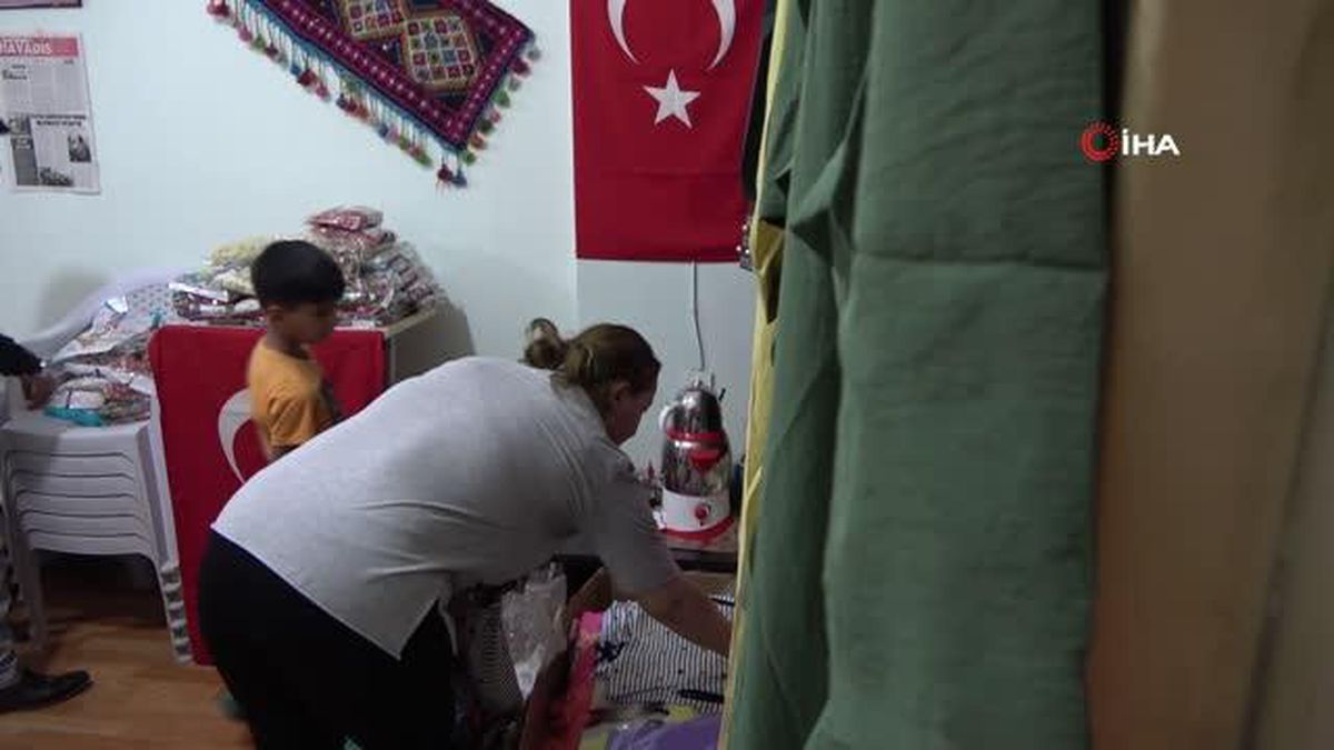 Muş'ta 5 Bin 600 Aileye ve Depremzedelere Bayram Şekeri ve Bayram Kıyafetleri Dağıtıldı