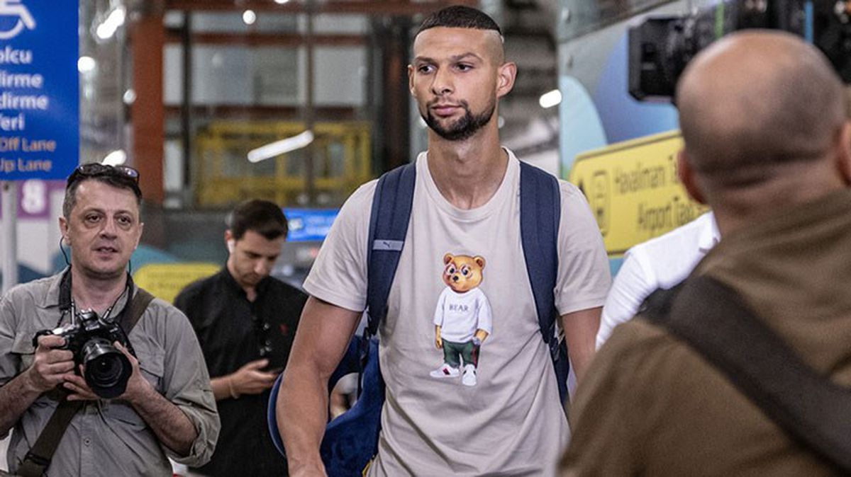 Trabzonspor'un yeni yıldızı Joaquin Fernandez İstanbul'a geldi