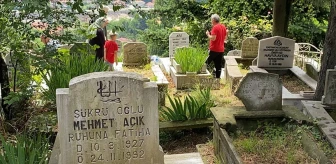 Zonguldak'ta Vatandaşlar Mezarlık Ziyaretleri Gerçekleştirdi