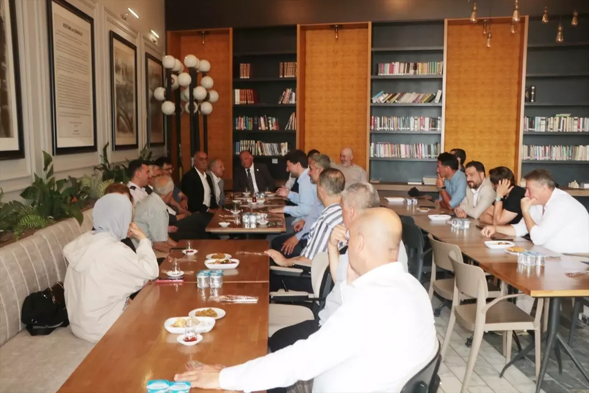 Yalova'da Bayramlaşma Töreni Düzenlendi