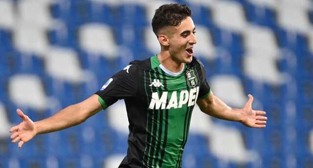 Fenerbahçe, Mert Müldür ile her konuda anlaşma sağladı! Gözler Sassuolo'ya çevrildi