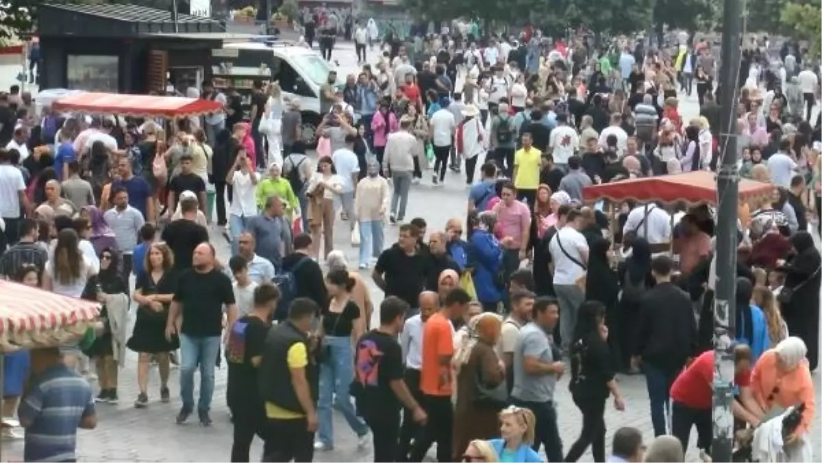 İstanbul'da Kurban Bayramı'nda Turist Akını