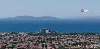 Alaçatı sokakları dolup taştı