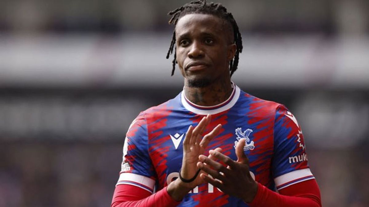 Fenerbahçe'ye mi geliyor? Zaha, Crystal Palace'ın yeni sözleşme teklifine bakmadı bile