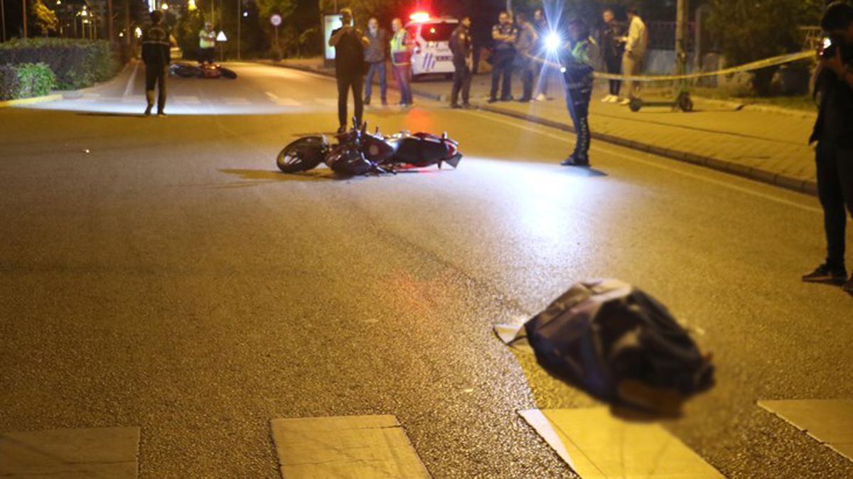Sollamak istediği arkadaşının motoruna çarptı! 18 yaşındaki Ezgi korkunç kazada hayatını kaybetti