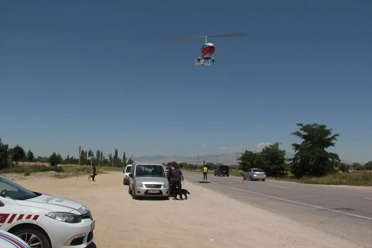 Kurban Bayramı tedbirleri kapsamında hava destekli trafik denetimi gerçekleştirildi