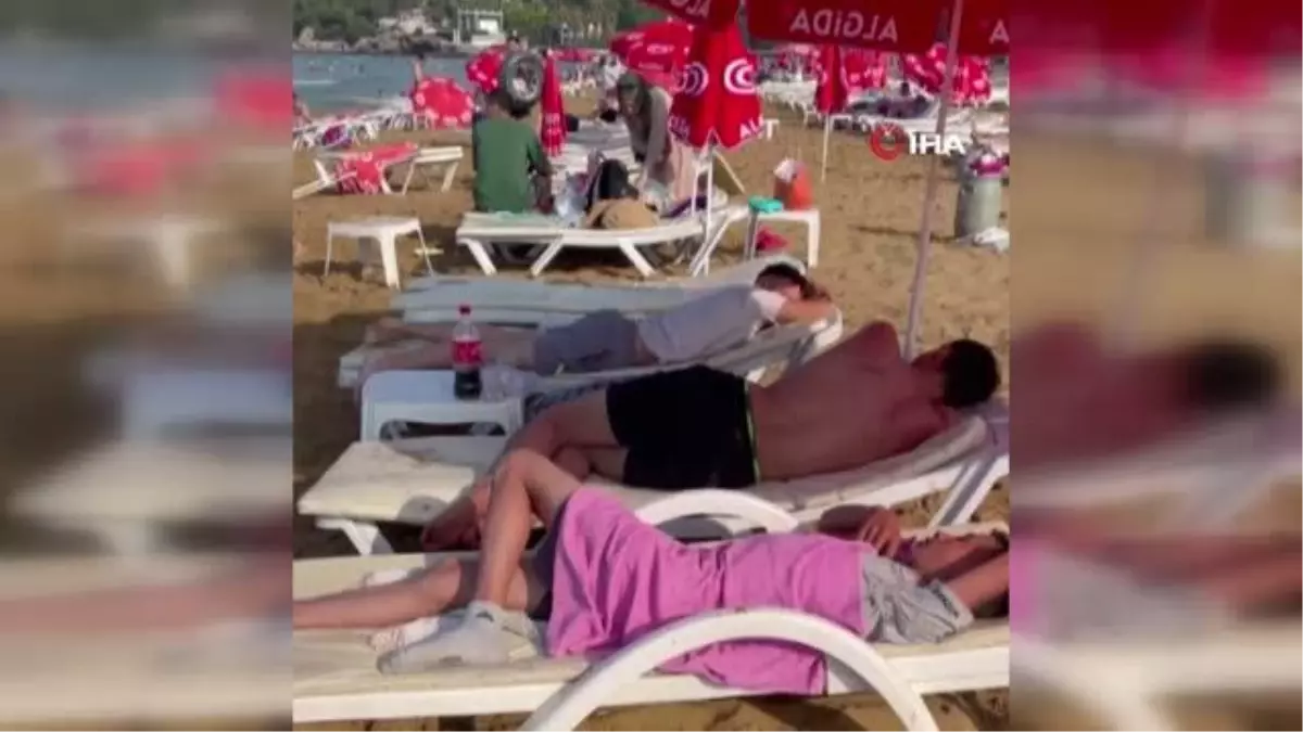 Otellerde Yer Bulamayan Tatilciler Araçlarda Sabahladı